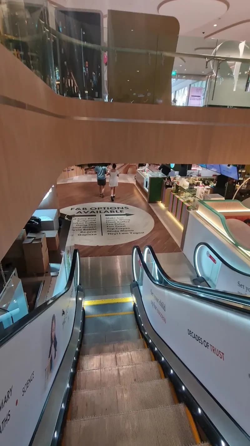 View of 112 Katong in Tampines, SG