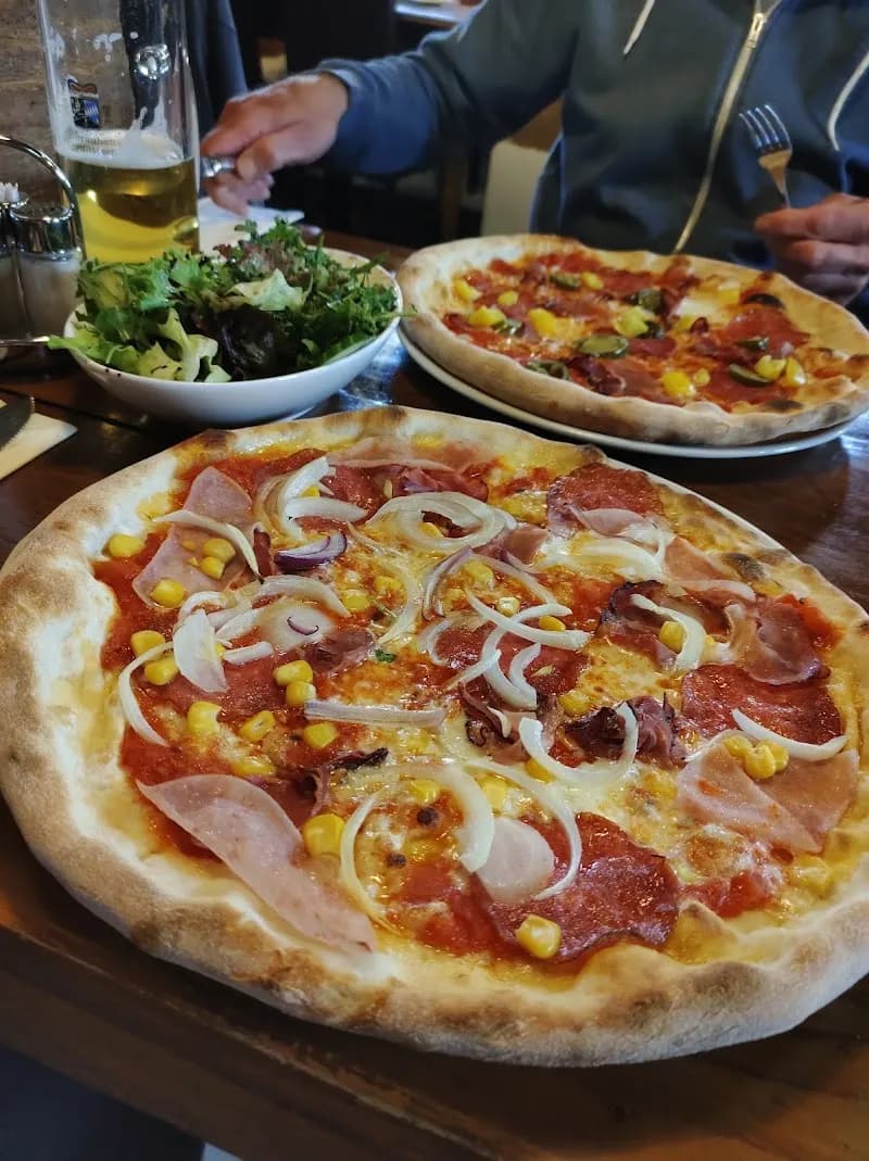 View of A CASA DI DANI Restaurant-Pizzeria in Göming, Salzburg