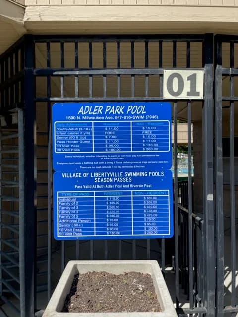 View of Adler Park Swimming Pool in Libertyville, IL