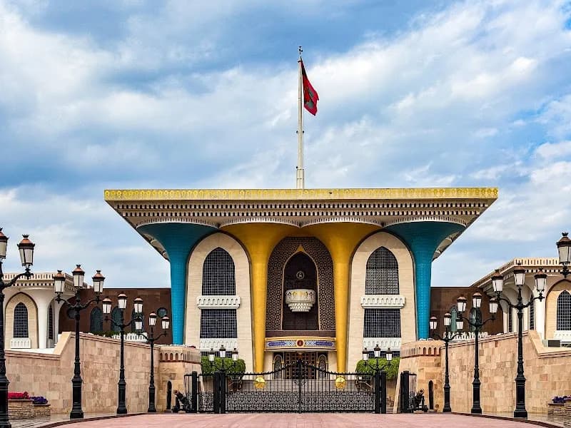 Al Alam Palace viewpoint attraction in Muscat, MUS