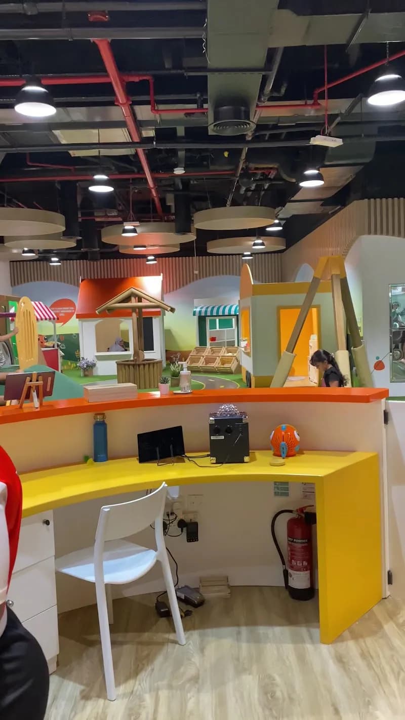 View of Al Raha Family Cafe & Play Zone in Al Raha Beach, Abu Dhabi