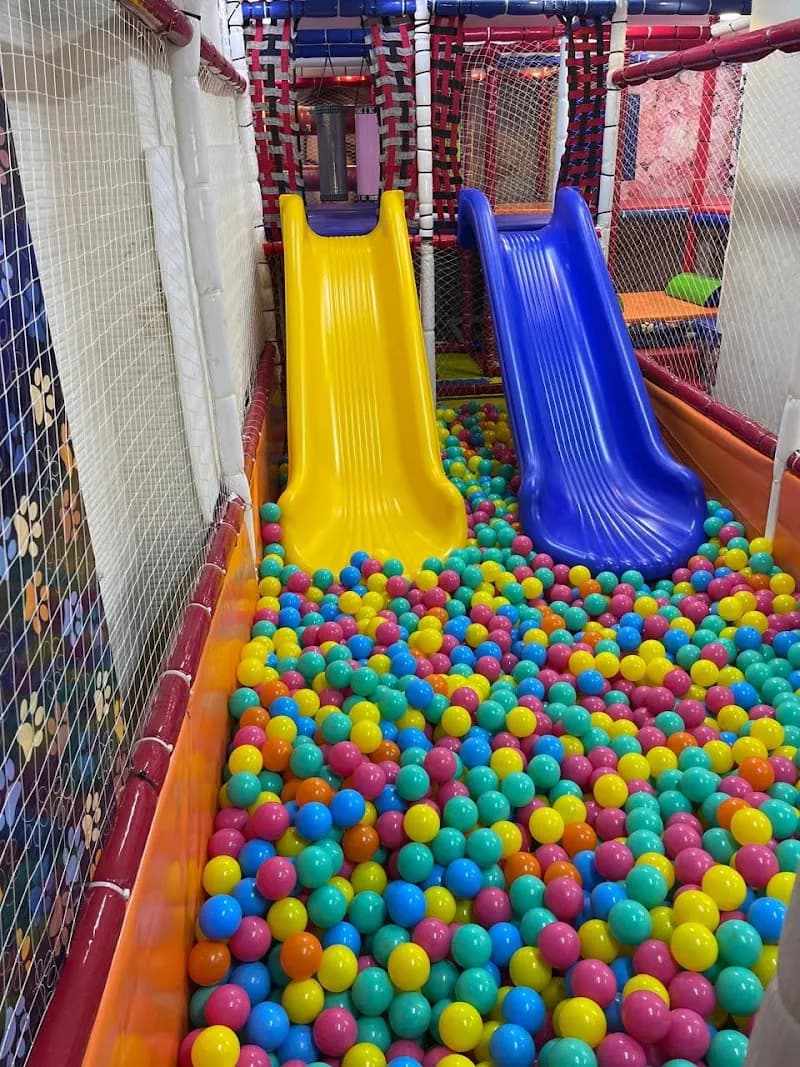 Al-Zawiya Al-Hamra Children's Playground playground in Imbaba, Cairo