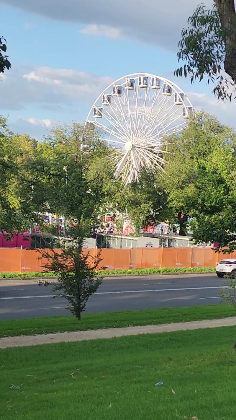 View of Alexandra Gardens in Melbourne, VIC