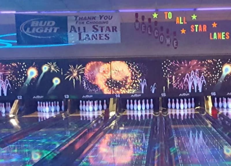View of All Star Lanes in Shreveport, LA