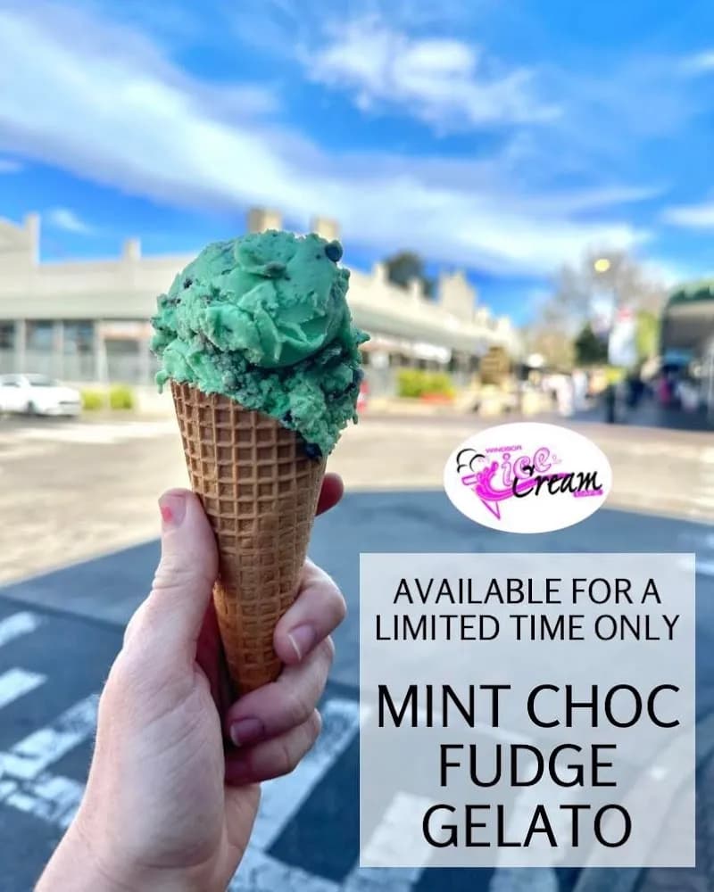 View of Al's Ice Cream Parlour in Windsor, NSW