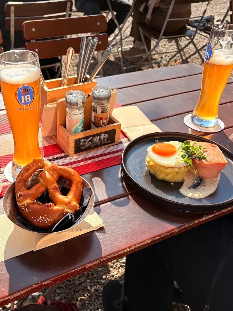 View of Alter Botanischer Garten in Pullach im Isartal, BY