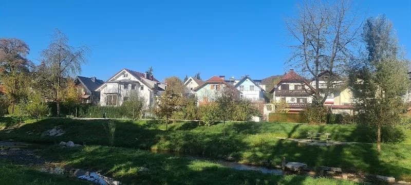 View of Alterbach Renaturalisierung und Fischaufsteg in Salzburg, SBG