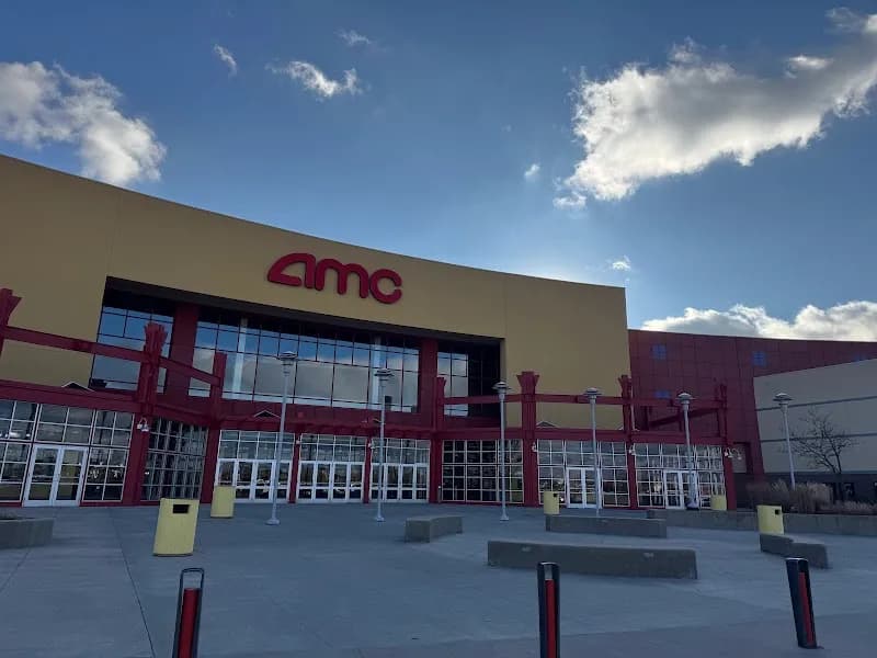 AMC Barrywoods 24 movie theater in Gladstone, MO