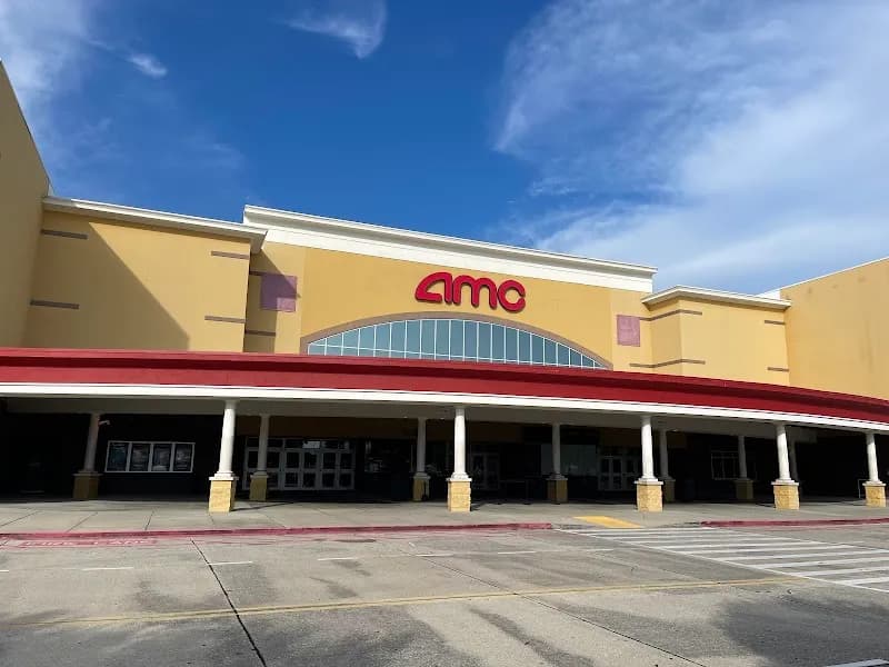 View of AMC Westbank Palace 16 in Marrero, LA