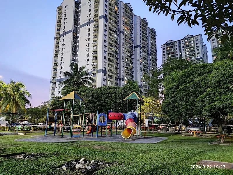 View of Ampang Jaya Recreational Park in Ampang, SG