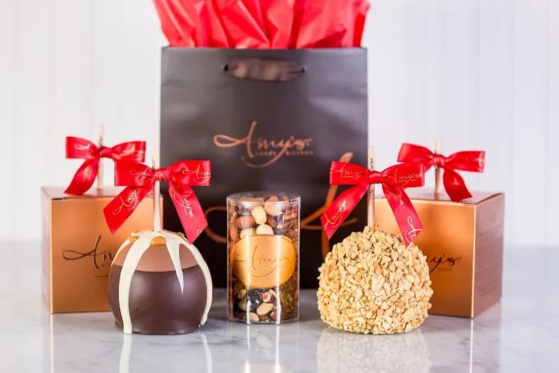 View of Amy's Candy Kitchen in Cedarburg, WI