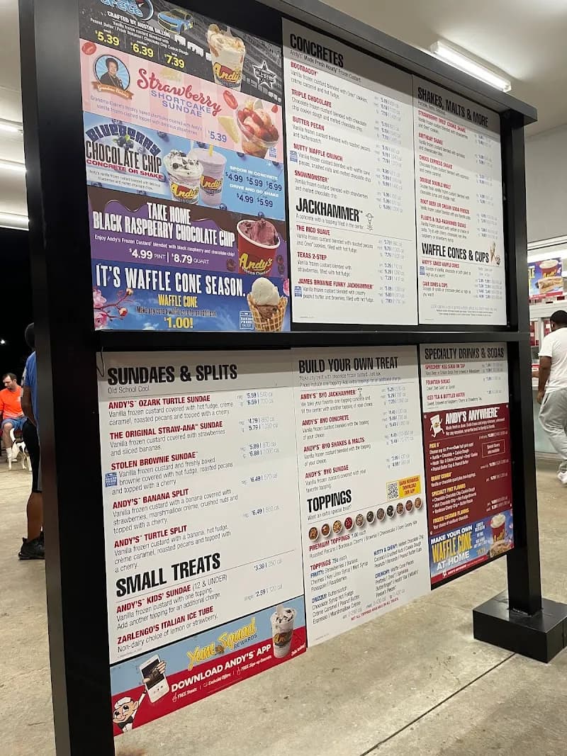 View of Andy's Frozen Custard in Raymore, MO