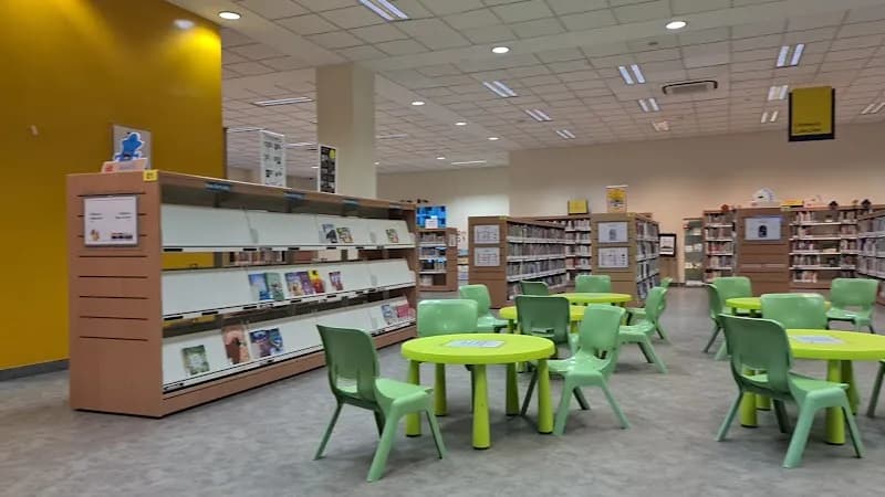 View of Ang Mo Kio Library in Ang Mo Kio, SG
