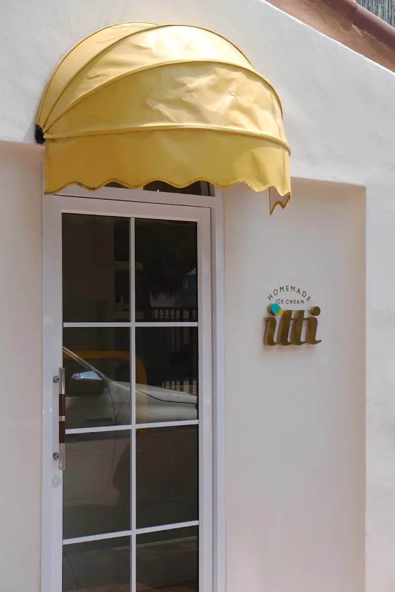 Ari Ice Cream & Dessert Shop ice cream in Ari, BKK