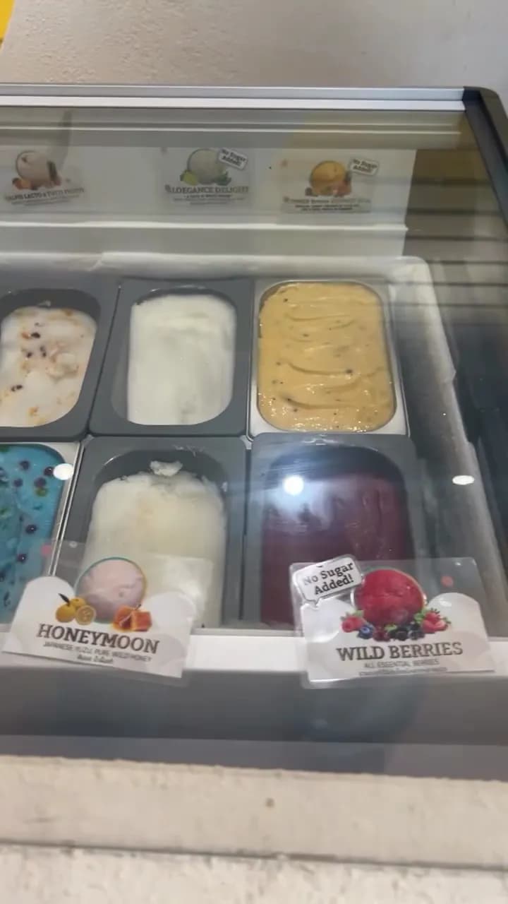 View of Ari Ice Cream & Dessert Shop in Ari, BKK