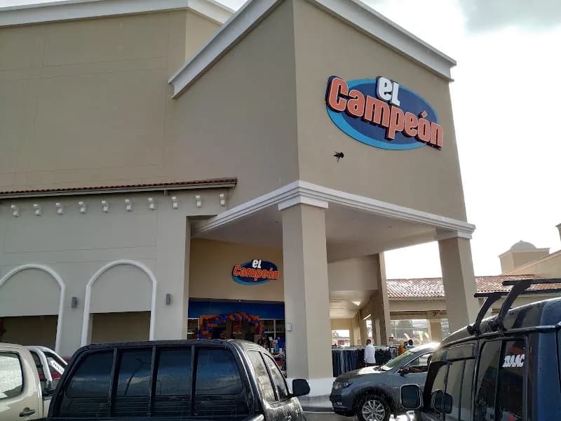 Arraiján Town Center shopping mall in Arraiján, PA