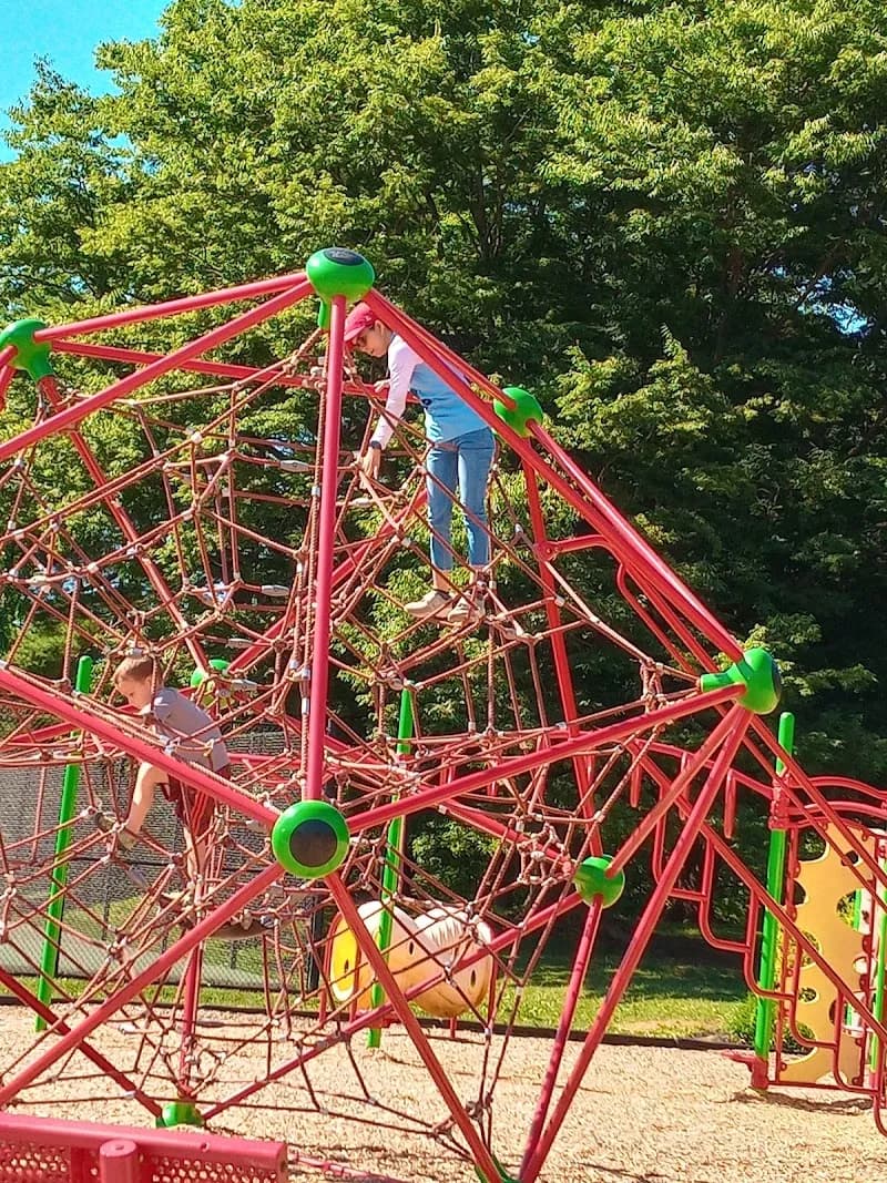 View of Ashbridge Park in Bryn Mawr, PA