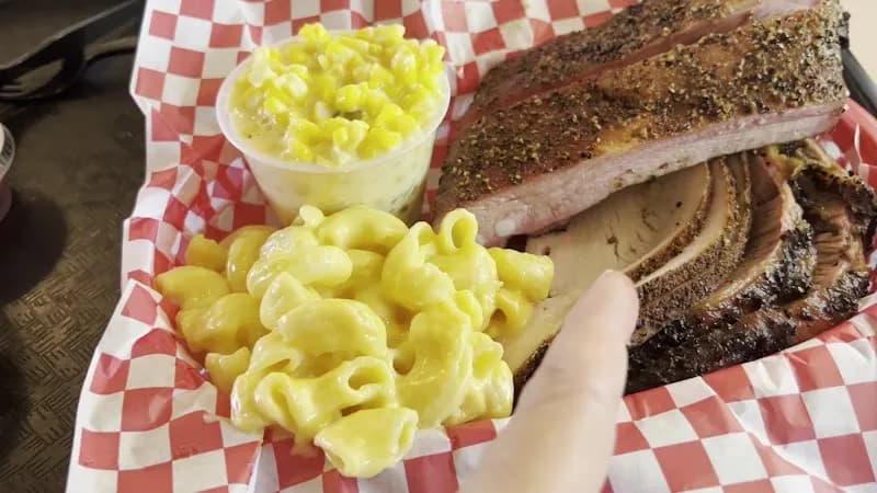 View of B-Daddy's BBQ in Helotes, TX