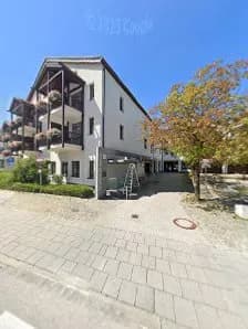 View of Bürgerhaus Römerschanz Grünwald in Grünwald, BY