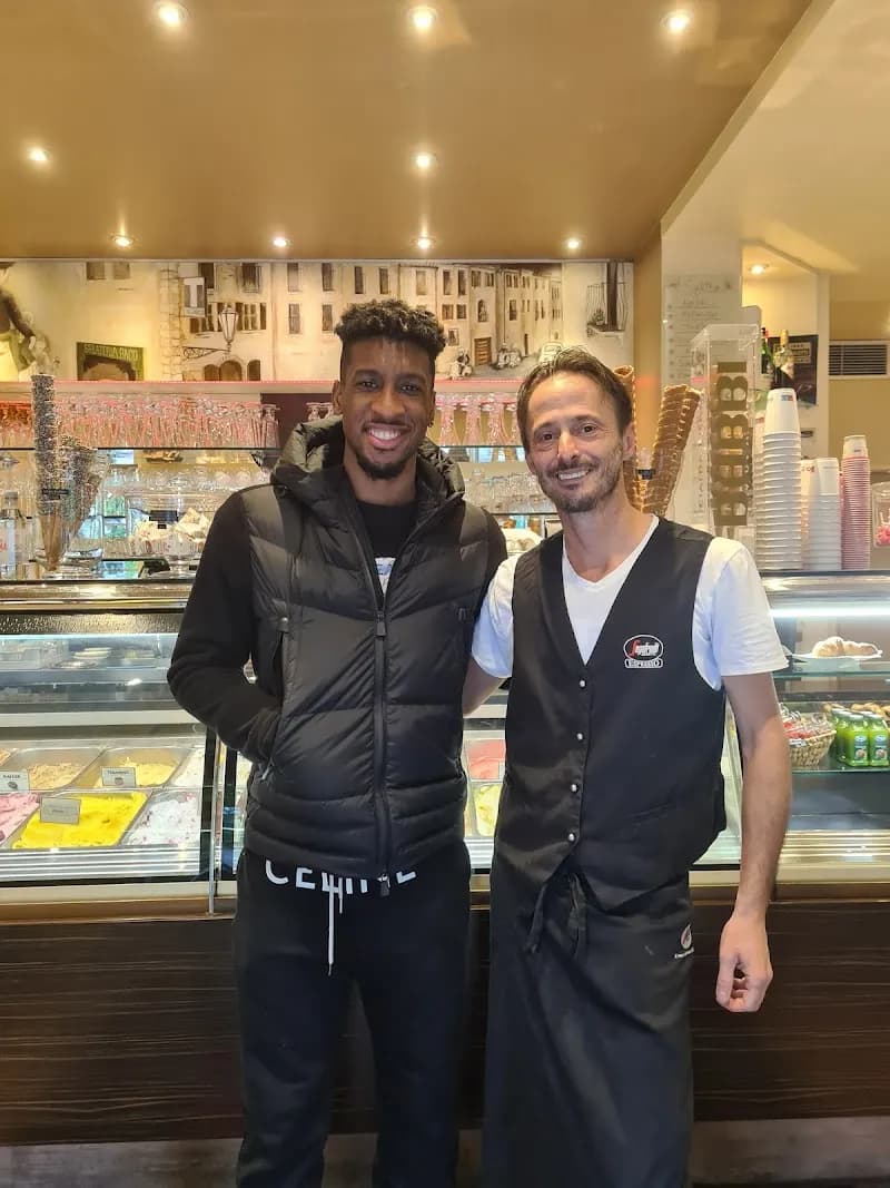 Bacio Ice Cream & Frozen Yogurt in Pullach im Isartal, BY