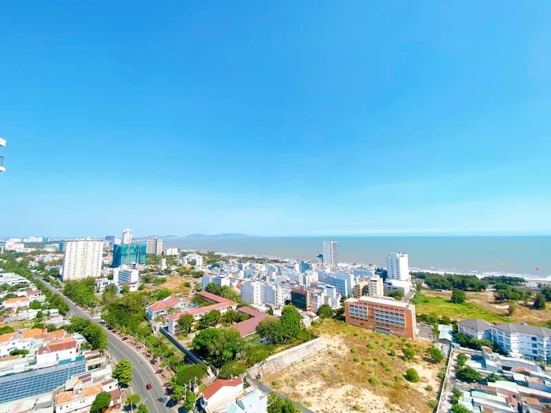 View of Back beach in Vung Tau, HCMC