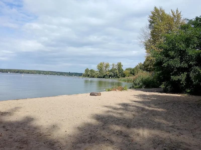 Badestelle Große Steinlanke beach in Wannsee, BE