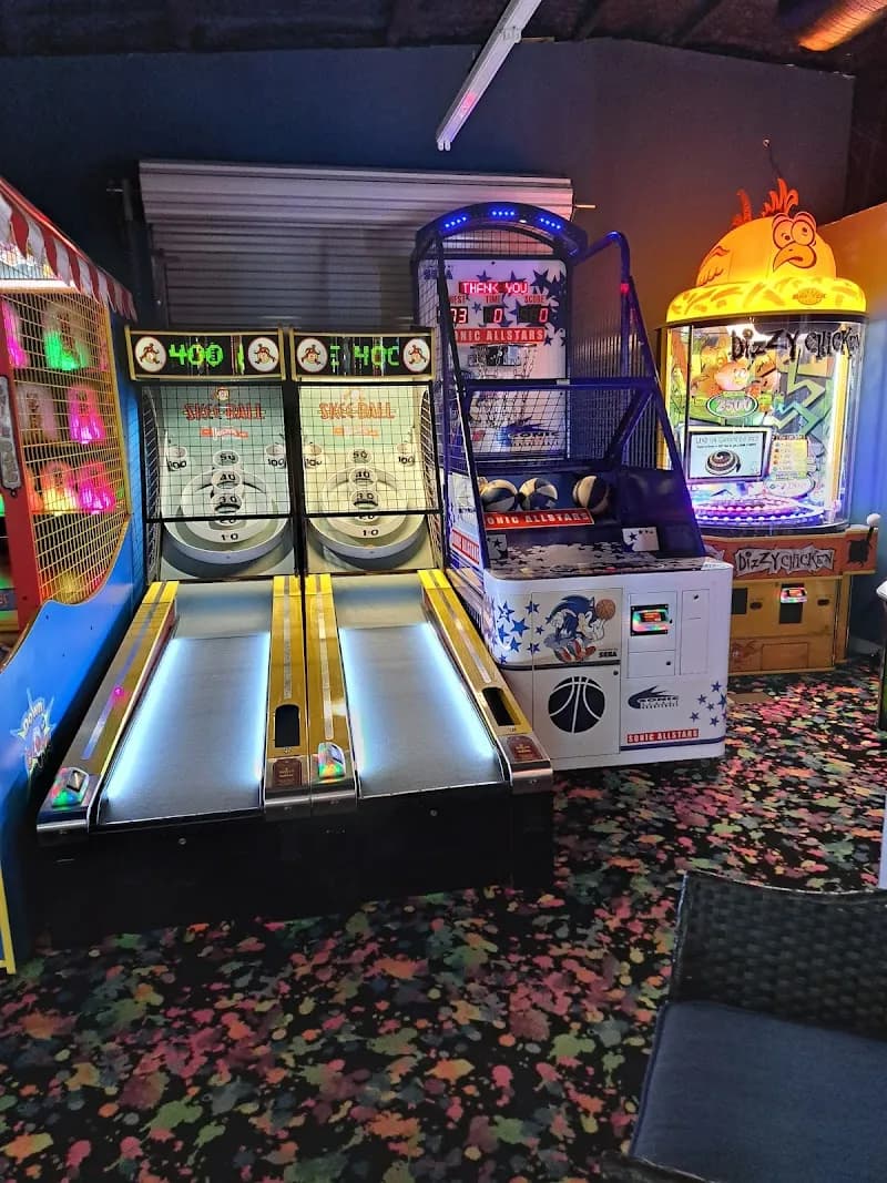 View of Bananas Mini Golf & Arcade in Hattiesburg, MS