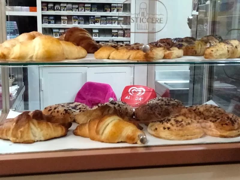 View of Bar Caffè Centrale in Bovisio-Masciago, Lombardy