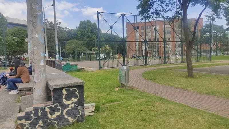 Barrio Simón Bolívar Park park in Barrios Unidos, CD