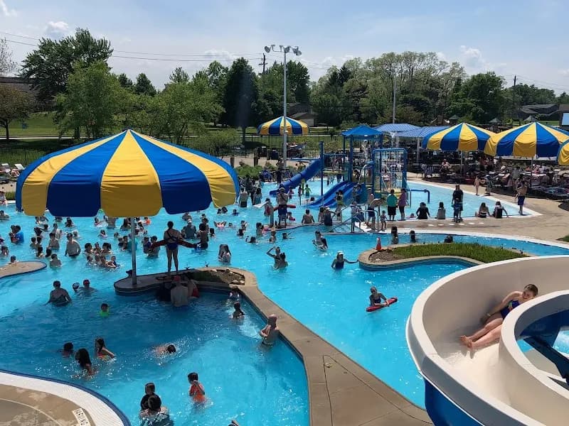 Beachwood Family Aquatic Center swimming pool in Beachwood, OH