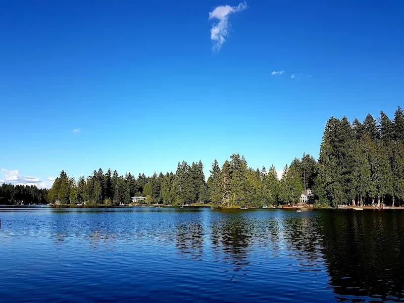 Beaver Lake Park - Lodge park in Sammamish, WA