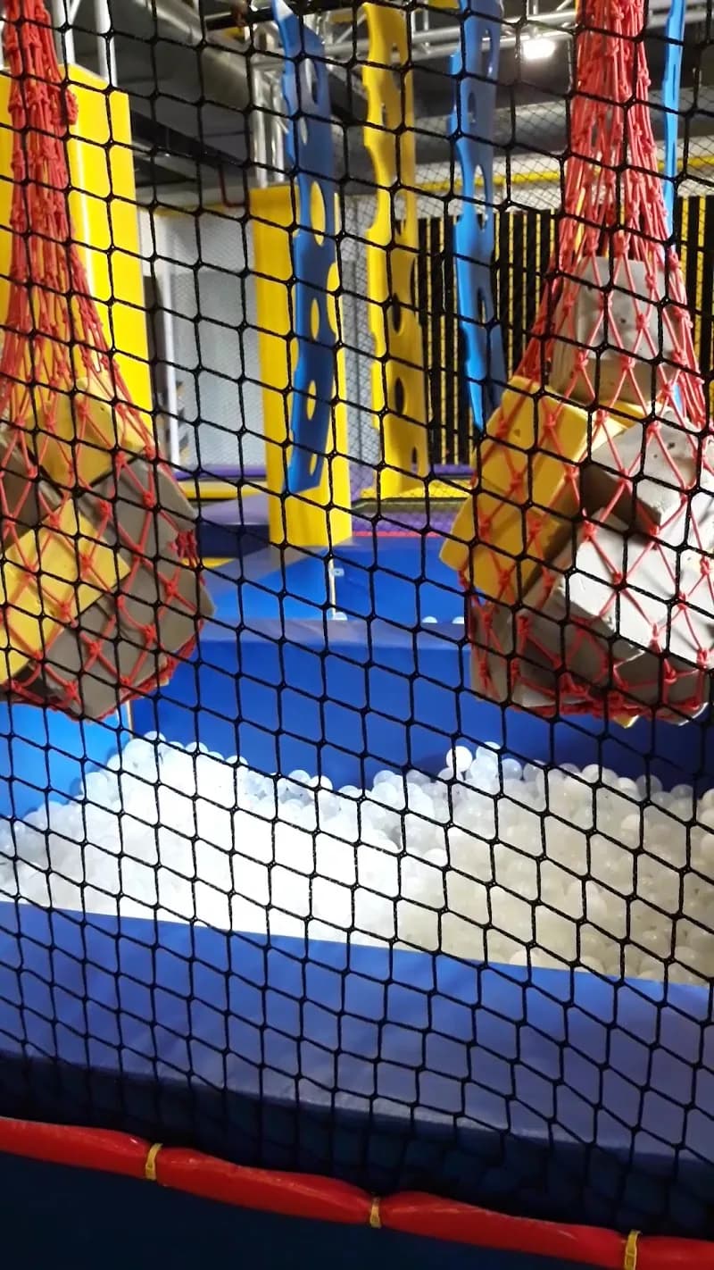 View of Beezilla in Malad, MH