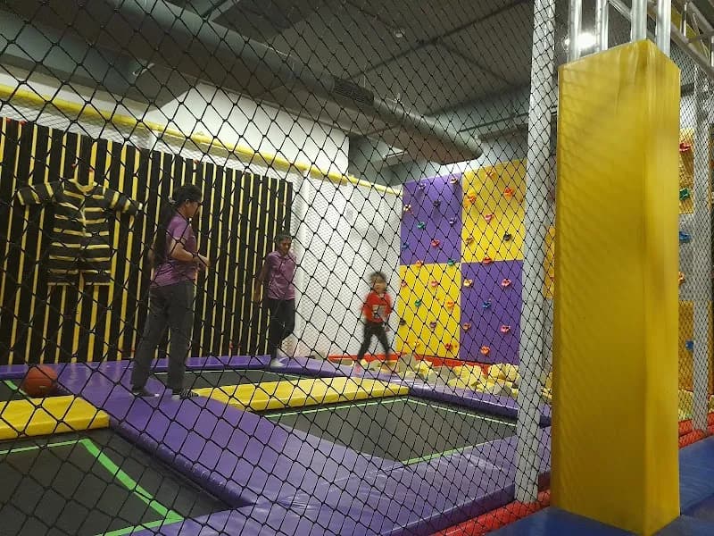 View of Beezilla in Malad, MH