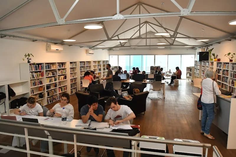 Biblioteca Julio Cortázar library in Vicente López, BA