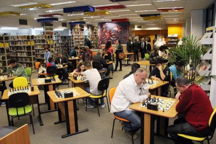 Biblioteca Municipal de Mogi das Cruzes library in Mogi das Cruzes, SP