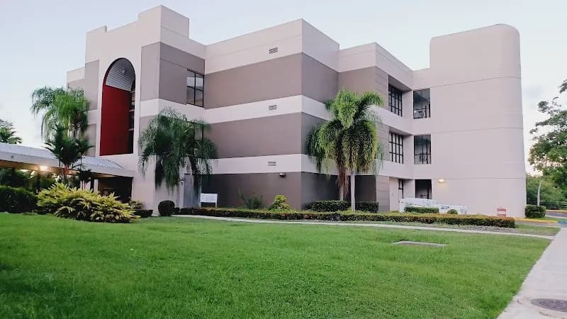 View of Biblioteca Pública de Carolina in Carolina, PR