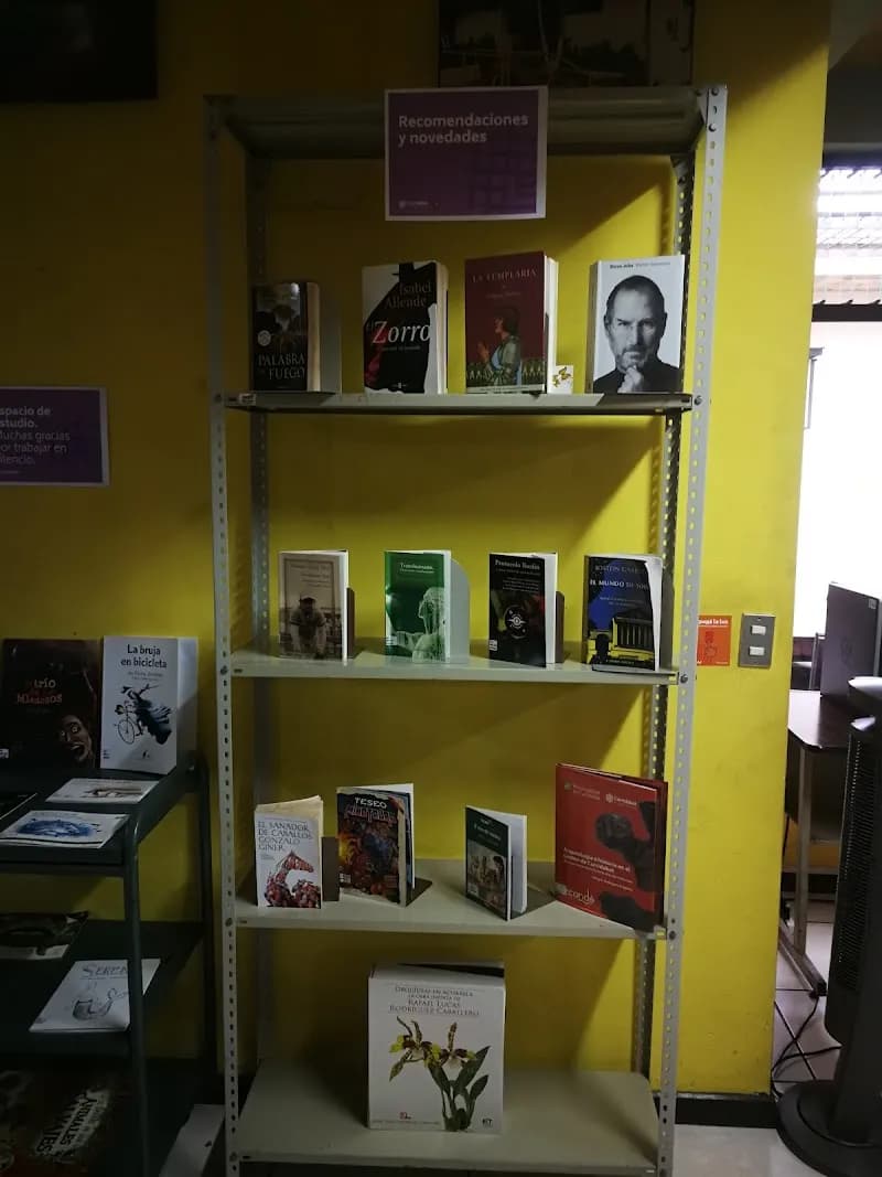 View of Biblioteca Pública de Curridabat in Curridabat, SJ