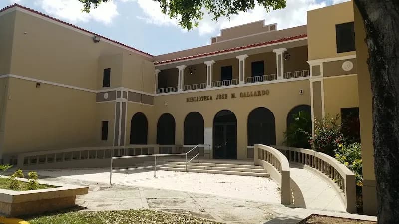View of Biblioteca Pública de Juncos in Juncos, PR