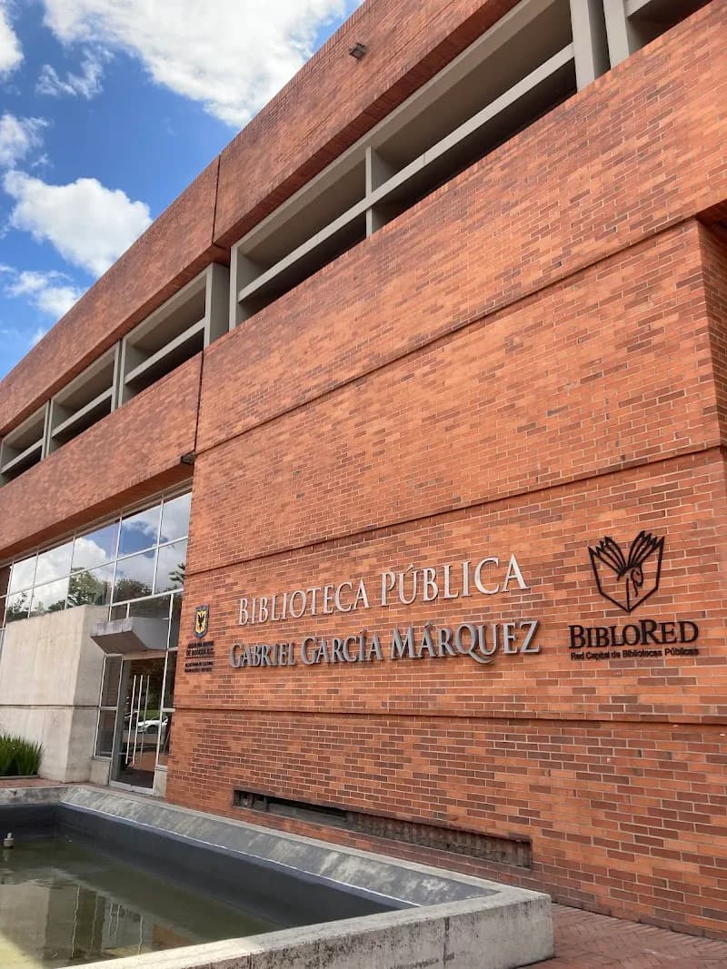 Biblioteca Pública El Tunal Gabriel García Márquez library in Tunjuelito, CD