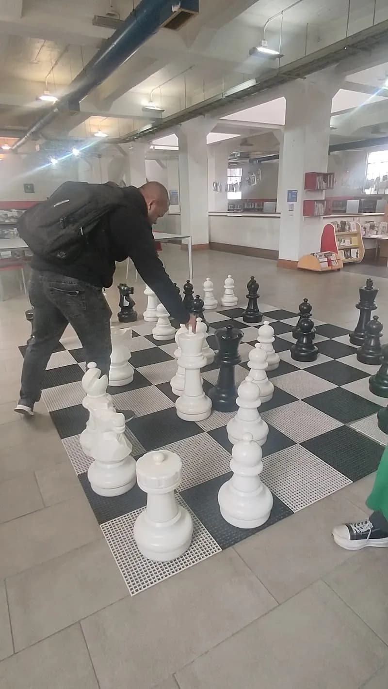 View of Biblioteca VIVA in Santiago, RM