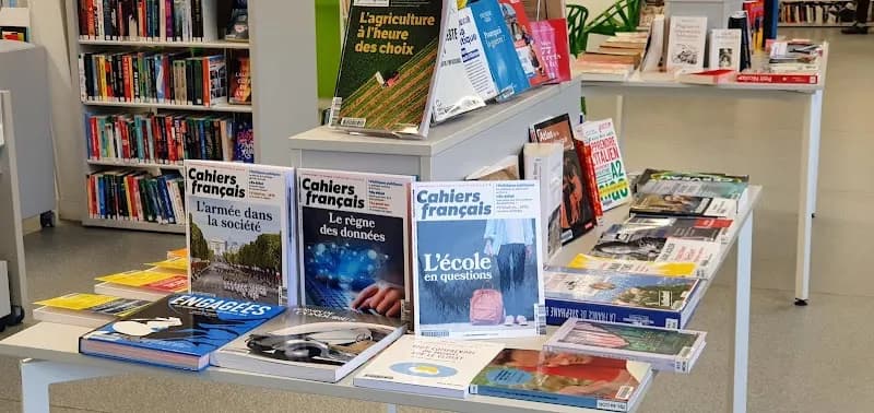View of Bibliothèque Municipale de Neuilly in Neuilly-sur-Seine, IDF