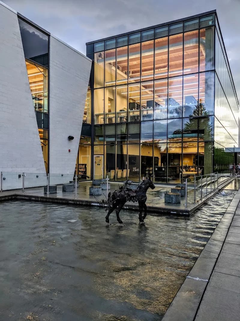 View of Bibliothèque Paul-Mercier in Blainville, QC