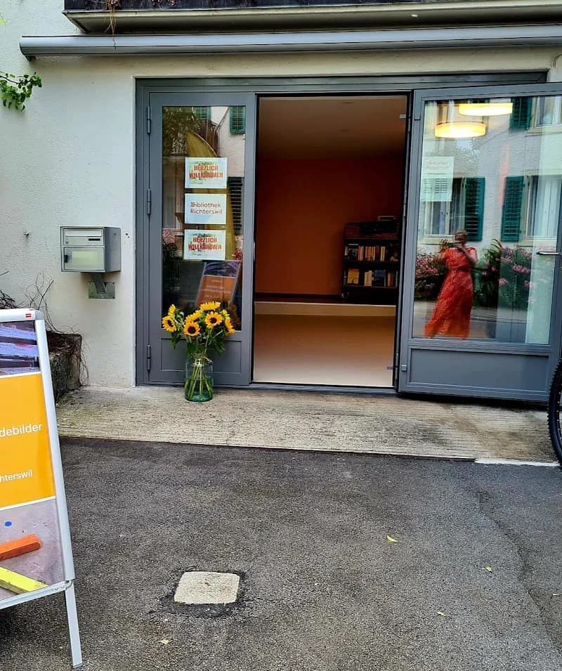 View of Bibliothek Richterswil in Samstagern, ZH