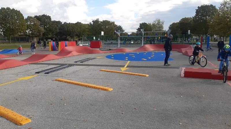 Bikepark Neue Donau playground in Groß-Enzersdorf, VIE