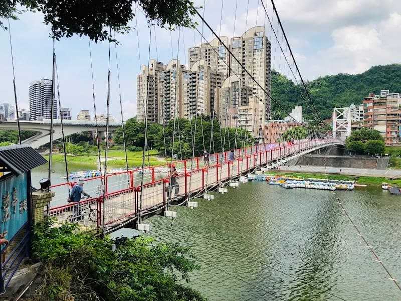 Bitan Tourist Attraction tourist attraction in Xin店區, NTC