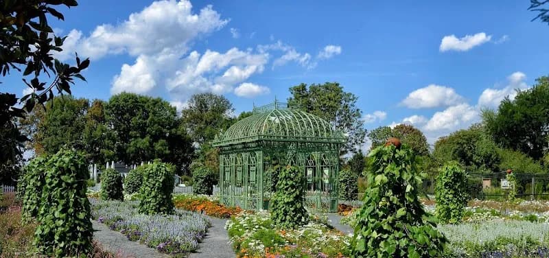 Blumengärten Hirschstetten garden in Hirschstetten, VIE
