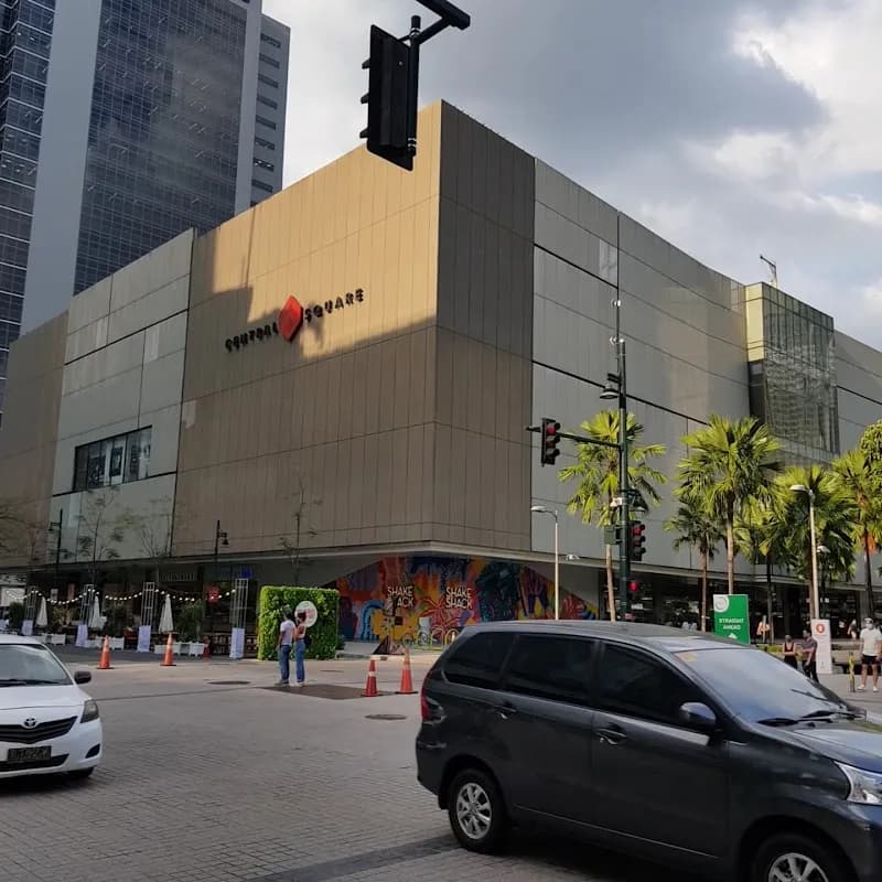 View of Bonifacio High Street - Central Square in Bonifacio Global City, NCR