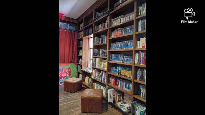 View of Books & Books in Coral Gables, FL