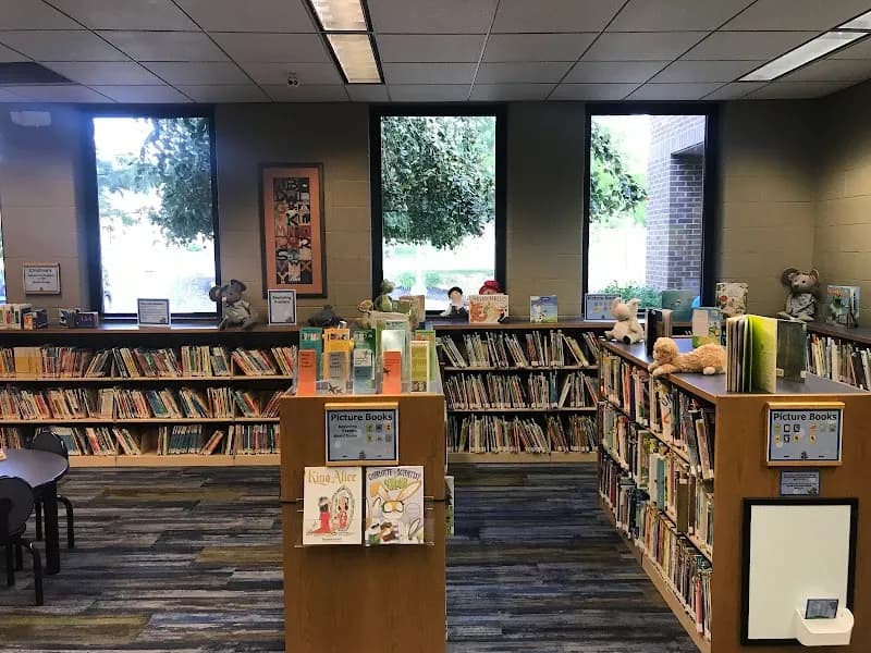 Boone County Public Library - Florence Branch library in Florence, KY