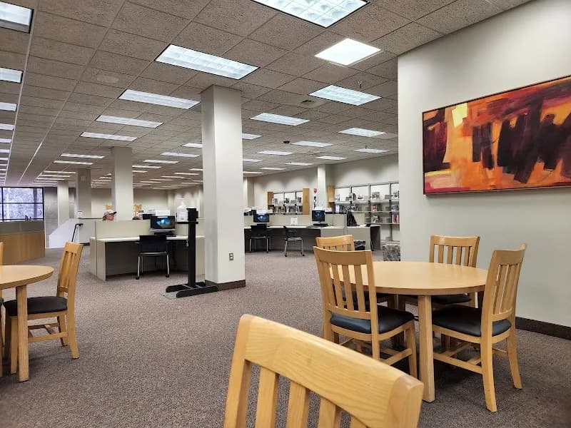 View of Brandon Regional Library in Brandon, FL